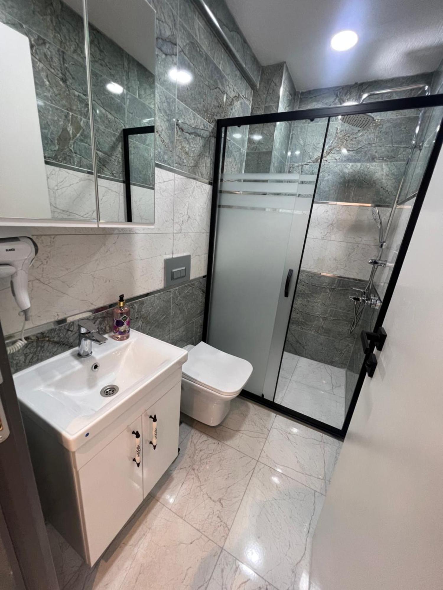Feycem Suites Hotel Istanbul Exterior photo